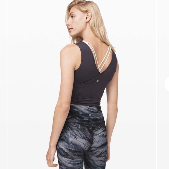 Lululemon Twist Me Up top size 4-6 - Picture 1 of 7